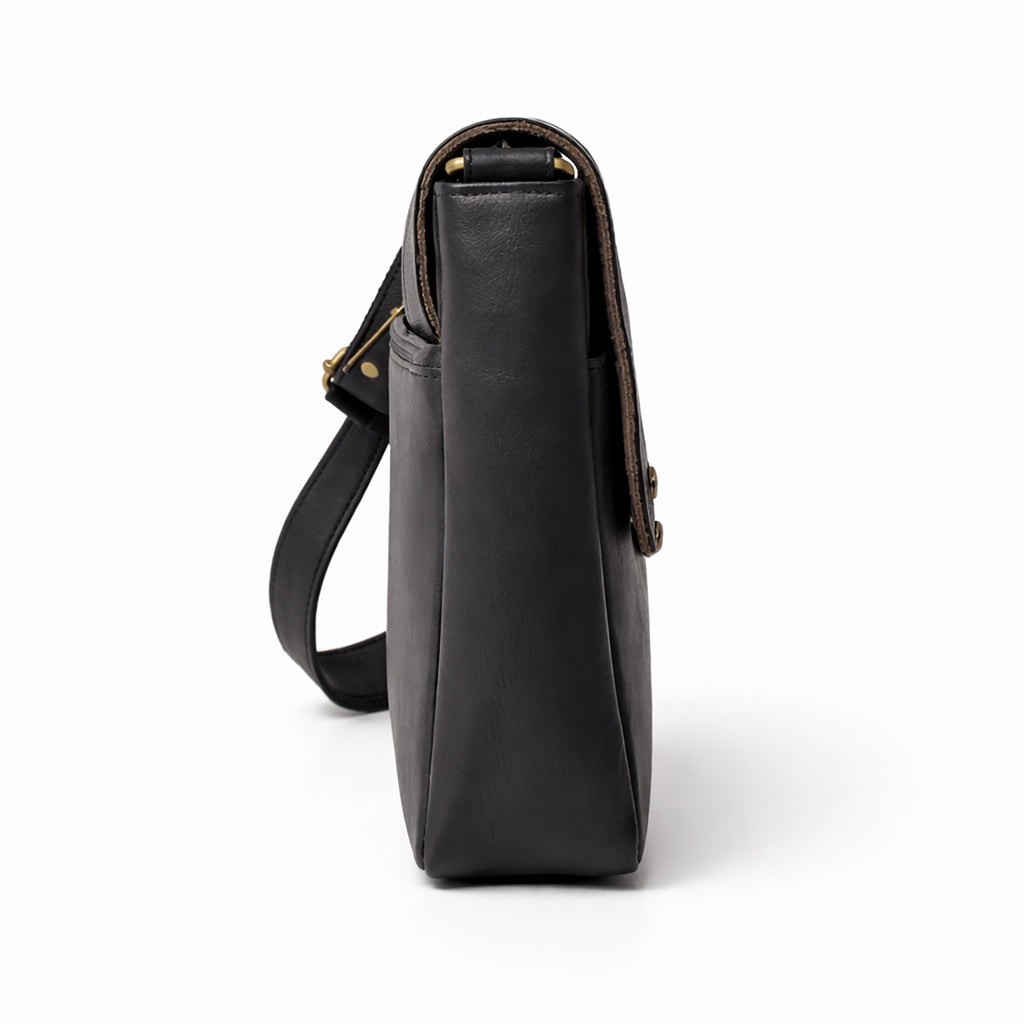 Black Hurns Genuine Leather Messenger Bag for Men & Women